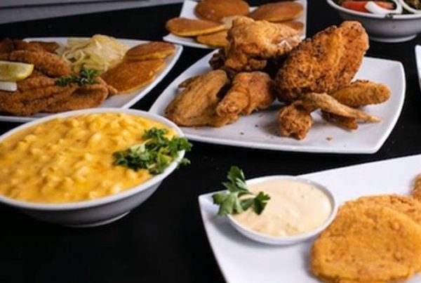 Maxine’s Chicken & Waffles
